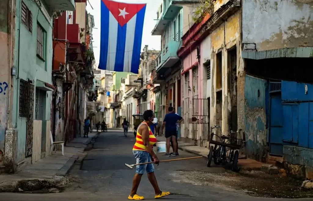 Cuba: Se espera que la economía se contraiga hasta un 2% en 2023