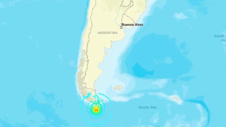 Fuerte sismo provoca alerta de tsunami en Argentina y Chile